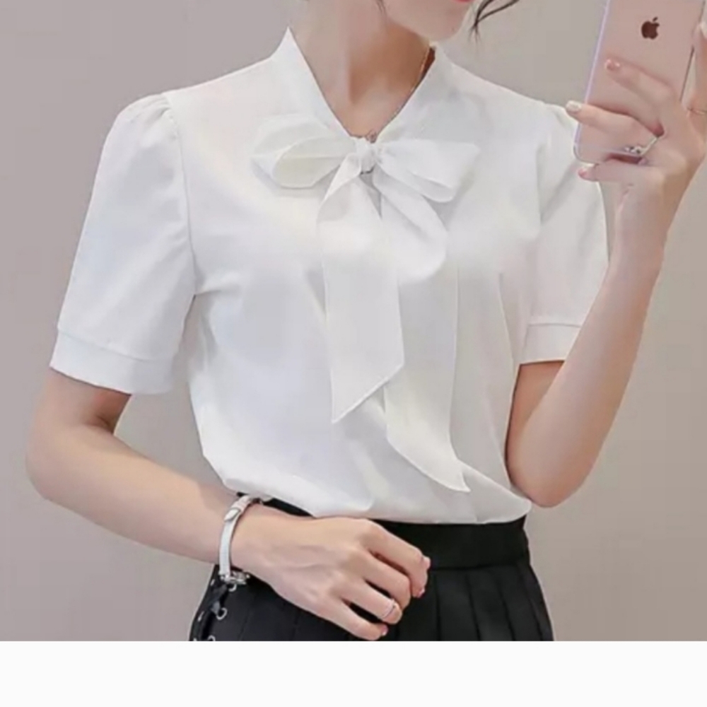 Woman blouse